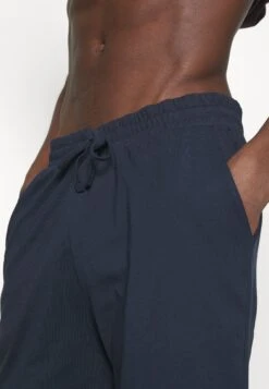 Pier One Pyjama - Dark Blue/Bordeaux 14 Pier One Pyjama - Dark Blue/Bordeaux -Pier One Algemene Winkel Voor Herenmode 054dcd8e459c410aa898a7f88c95e5c4