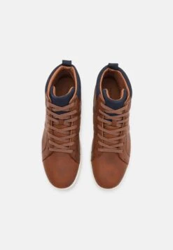 Pier One Sneakers Hoog - Cognac 9 Pier One Sneakers Hoog - Cognac -Pier One Algemene Winkel Voor Herenmode 0aba0c1cbdac41aab583093288086863