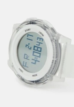 Pier One Digitaal Horloge - Transparent -Pier One Algemene Winkel Voor Herenmode 0f253e32b0694261be877af08c87b688