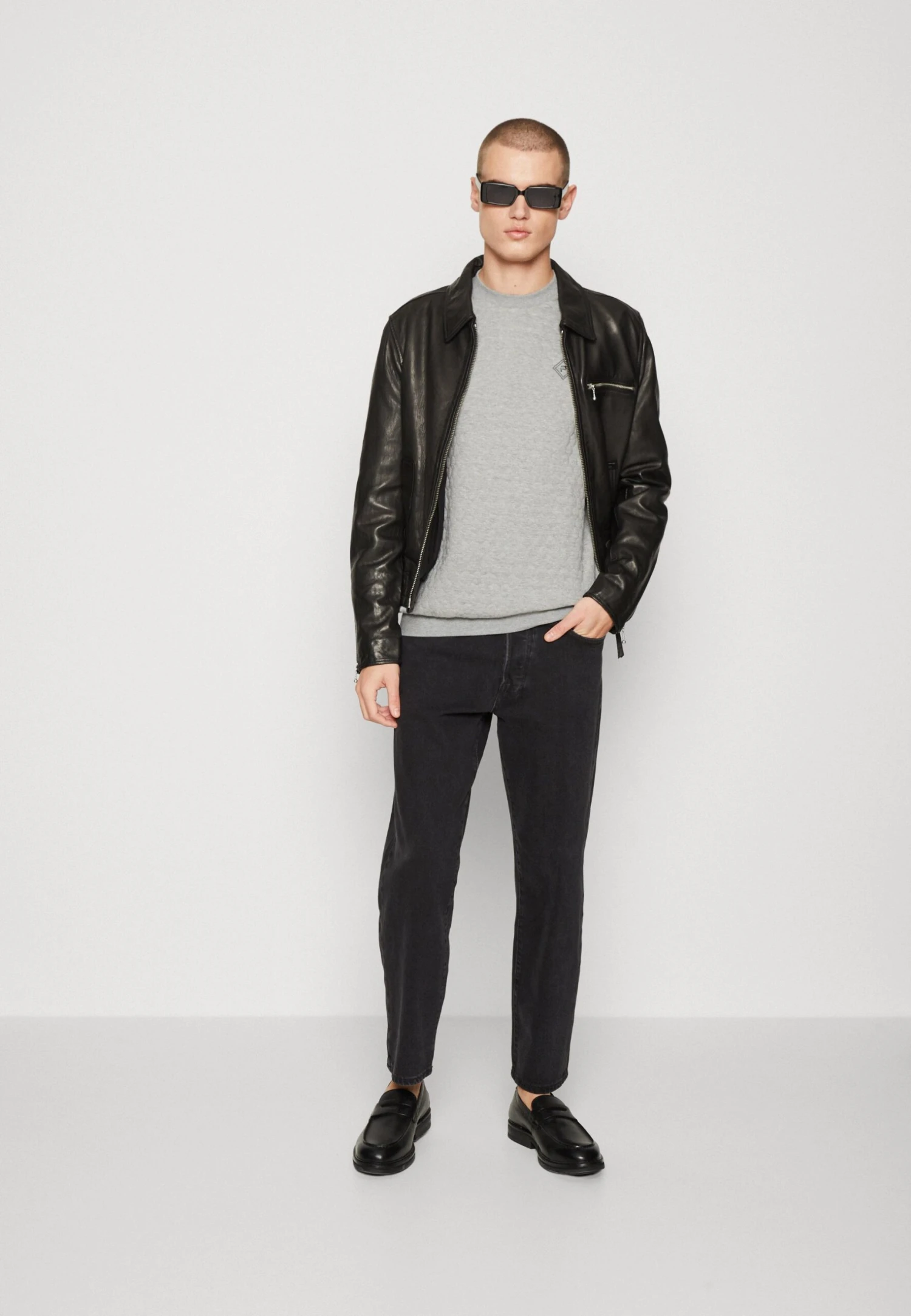 Pier One Sweater - Grey 2 Pier One Sweater - Grey - Image 2