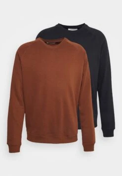 Pier One 2 Pack - Sweater - Light Brown/Black -Pier One Algemene Winkel Voor Herenmode 20d5af7a1f2e420f88b4b487587cb91c
