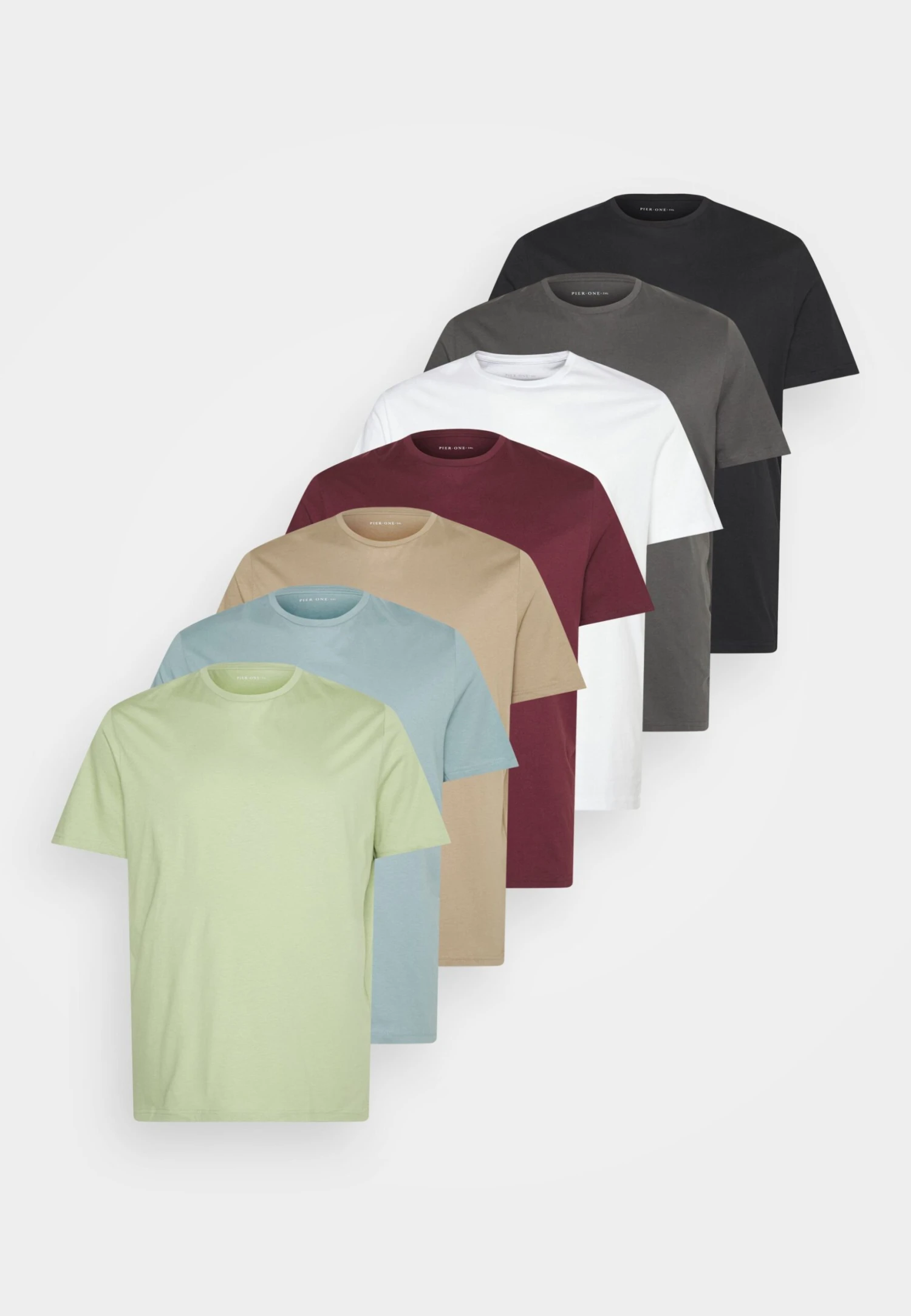 Pier One 7 Pack - T-Shirt Basic - Black /Green /Bordeaux 1 Pier One 7 Pack - T-Shirt Basic - Black /Green /Bordeaux