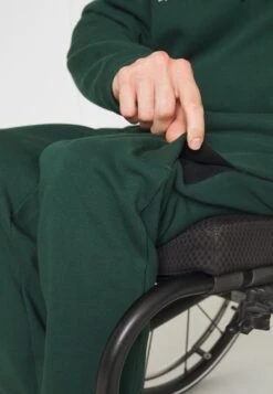 Pier One Trainingsbroek - Dark Green 14 Pier One Trainingsbroek - Dark Green -Pier One Algemene Winkel Voor Herenmode 2798603756624471b354f03510800ee8