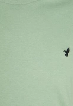 Pier One Birdie - T-Shirt Basic - White/Off-White/Green 11 Pier One Birdie - T-Shirt Basic - White/Off-White/Green -Pier One Algemene Winkel Voor Herenmode 2a1a410af7cd48c8a33cf2fb7890fb58