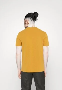 Pier One 7 Pack - T-Shirt Basic - White/Yellow/Lilac 13 Pier One 7 Pack - T-Shirt Basic - White/Yellow/Lilac -Pier One Algemene Winkel Voor Herenmode 2a77106794594a33b87e24ad7647e33d