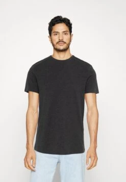 Pier One 5 Pack - T-Shirt Basic - White/Off-White/Lilac 12 Pier One 5 Pack - T-Shirt Basic - White/Off-White/Lilac -Pier One Algemene Winkel Voor Herenmode 32fc02ea853a4fcd806c650af7f948e0