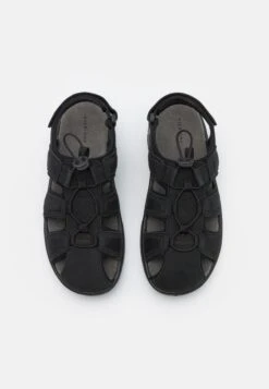 Pier One Leather - Outdoorsandalen - Black -Pier One Algemene Winkel Voor Herenmode 348ad4d4a3a548d0b683ff94cec7b0e3