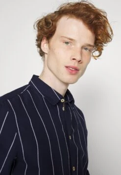 Pier One Linen Mix Stripe - Overhemd - Dark Blue -Pier One Algemene Winkel Voor Herenmode 368860f76af348d18efc7d675b2e5f38