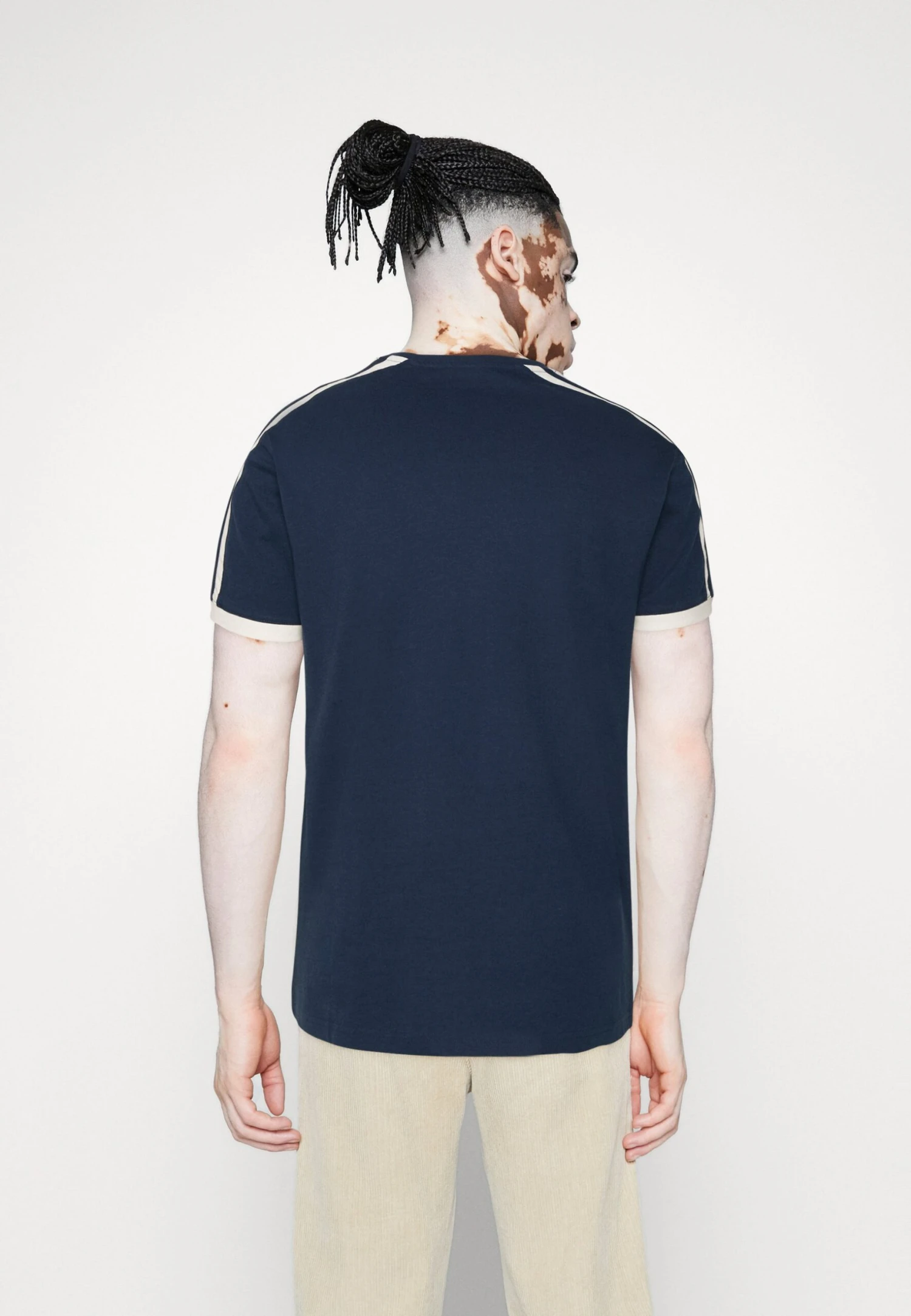 Pier One T-Shirt Print - Dark Blue 3 Pier One T-Shirt Print - Dark Blue - Image 3