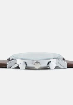 Pier One Set - Horloge - Cognac 8 Pier One Set - Horloge - Cognac -Pier One Algemene Winkel Voor Herenmode 3fafa75c3bdb47a09561ab9be0f47f01