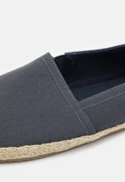 Pier One Unisex - Espadrilles - Dark Grey 11 Pier One Unisex - Espadrilles - Dark Grey -Pier One Algemene Winkel Voor Herenmode 401b2a9b74114e80a73dde61f7ec34a5