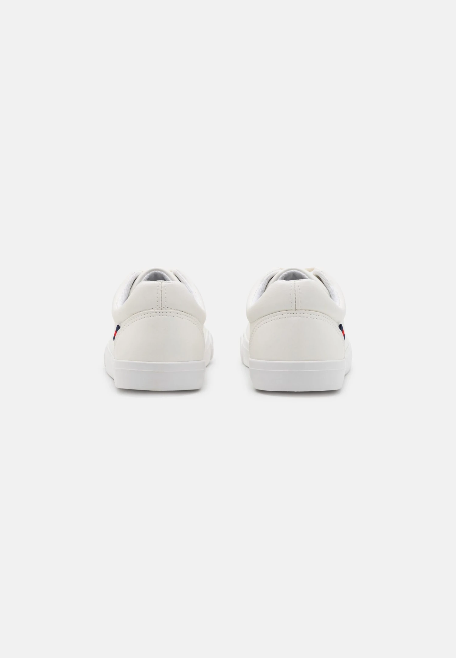 Pier One Unisex - Sneakers Laag - White 3 Pier One Unisex - Sneakers Laag - White - Image 3