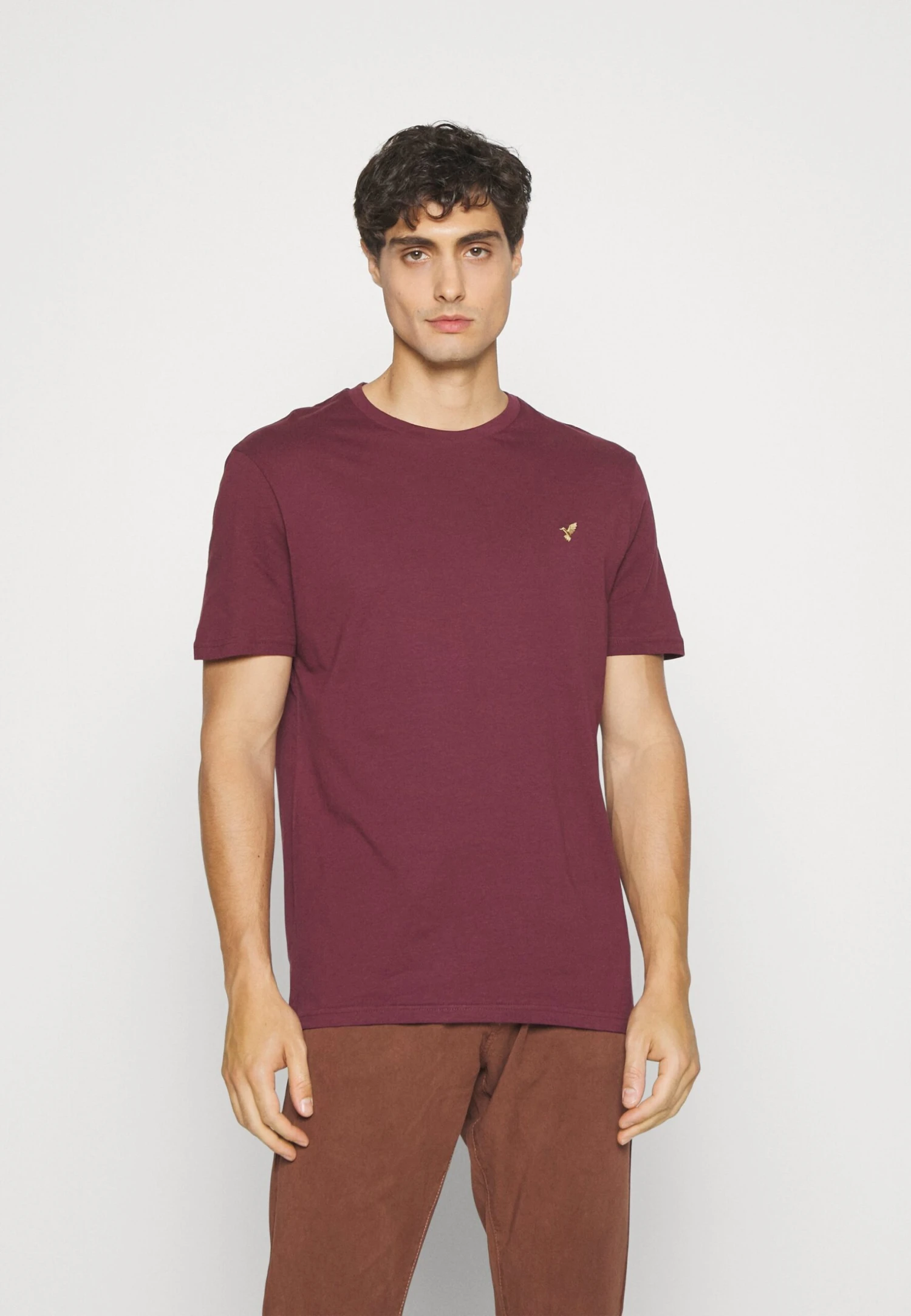 Pier One 3 Pack - T-Shirt Basic - Off-White/Bordeaux/Mint 6 Pier One 3 Pack - T-Shirt Basic - Off-White/Bordeaux/Mint - Image 6