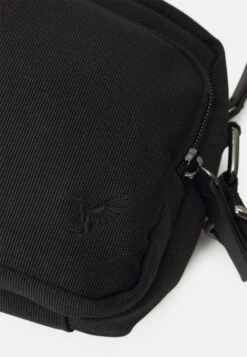 Pier One Schoudertas - Black -Pier One Algemene Winkel Voor Herenmode 4da423d576d64a8280fe78262ca537e5