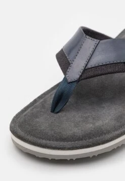 Pier One Leather - Teensandalen - Blue -Pier One Algemene Winkel Voor Herenmode 50c49d2b3015483b8a98ff7b74229b5f