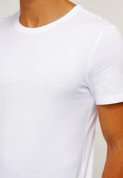 Pier One 2 Pack - T-Shirt Basic - White/Black -Pier One Algemene Winkel Voor Herenmode 5263f78b1e87481ea0e824d35031cd9e