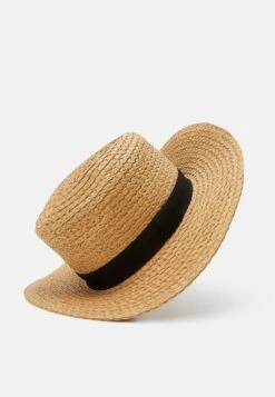 Pier One Hoed - Tan 9 Pier One Hoed - Tan -Pier One Algemene Winkel Voor Herenmode 55254d8a66454f9a8f66fb0200cafc8b