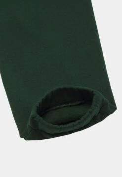 Pier One Trainingsbroek - Dark Green 16 Pier One Trainingsbroek - Dark Green -Pier One Algemene Winkel Voor Herenmode 55c6441e60c34e9ba2cb6fd70ded05dd