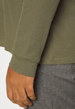 Pier One Longsleeve - Olive -Pier One Algemene Winkel Voor Herenmode 612d7def041345c5919aa60fd72cef62