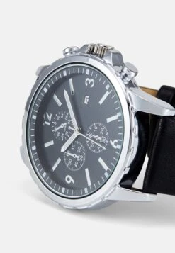 Pier One Horloge - Black/Silver-Coloured -Pier One Algemene Winkel Voor Herenmode 644c3a153d4d4e5a83a63da34d11f675