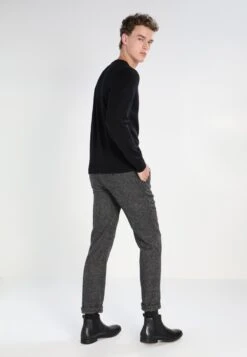 Pier One Trui - Black -Pier One Algemene Winkel Voor Herenmode 675afff738254777bfb69195257fb8da