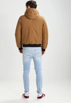 Pier One Winterjas - Beige -Pier One Algemene Winkel Voor Herenmode 6b0753ac77d74ba3817b599509097817