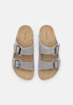 Pier One Leather Unisex - Pantoffels - Grey -Pier One Algemene Winkel Voor Herenmode 6e172422b00e484a8ac21c5f565af9d6