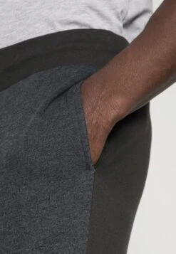 Pier One Trainingsbroek - Dark Grey -Pier One Algemene Winkel Voor Herenmode 7330a65cce2c4272b5ca30f392b2c466