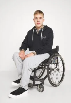 Pier One Trainingsbroek - Mottled Light Grey -Pier One Algemene Winkel Voor Herenmode 773a03b4faab4f3fa3492bdf41677c66