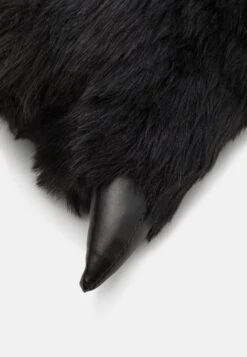 Pier One Pantoffels - Black -Pier One Algemene Winkel Voor Herenmode 796914552fcb4fcaac1e33068a36c27f