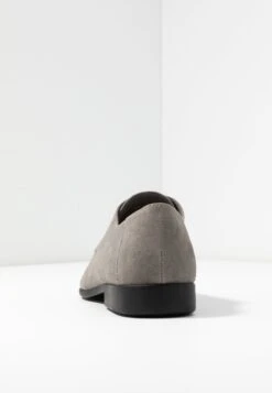 Pier One Veterschoenen - Grey -Pier One Algemene Winkel Voor Herenmode 7e262d7e1b2c4561940fdde78f9c83b6