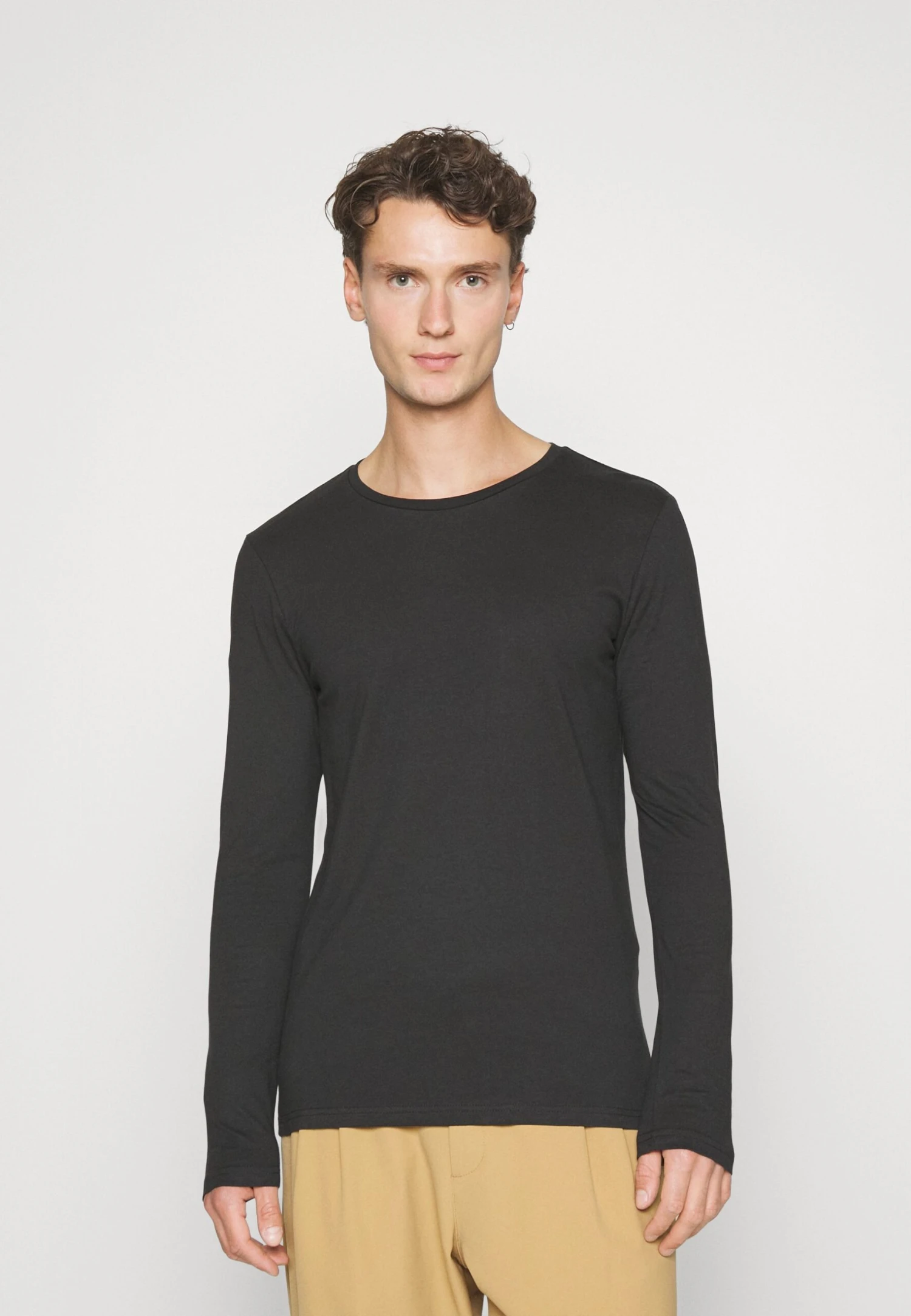 Pier One 2 Pack - Longsleeve - Black/Mottled Dark Grey 4 Pier One 2 Pack - Longsleeve - Black/Mottled Dark Grey - Image 4