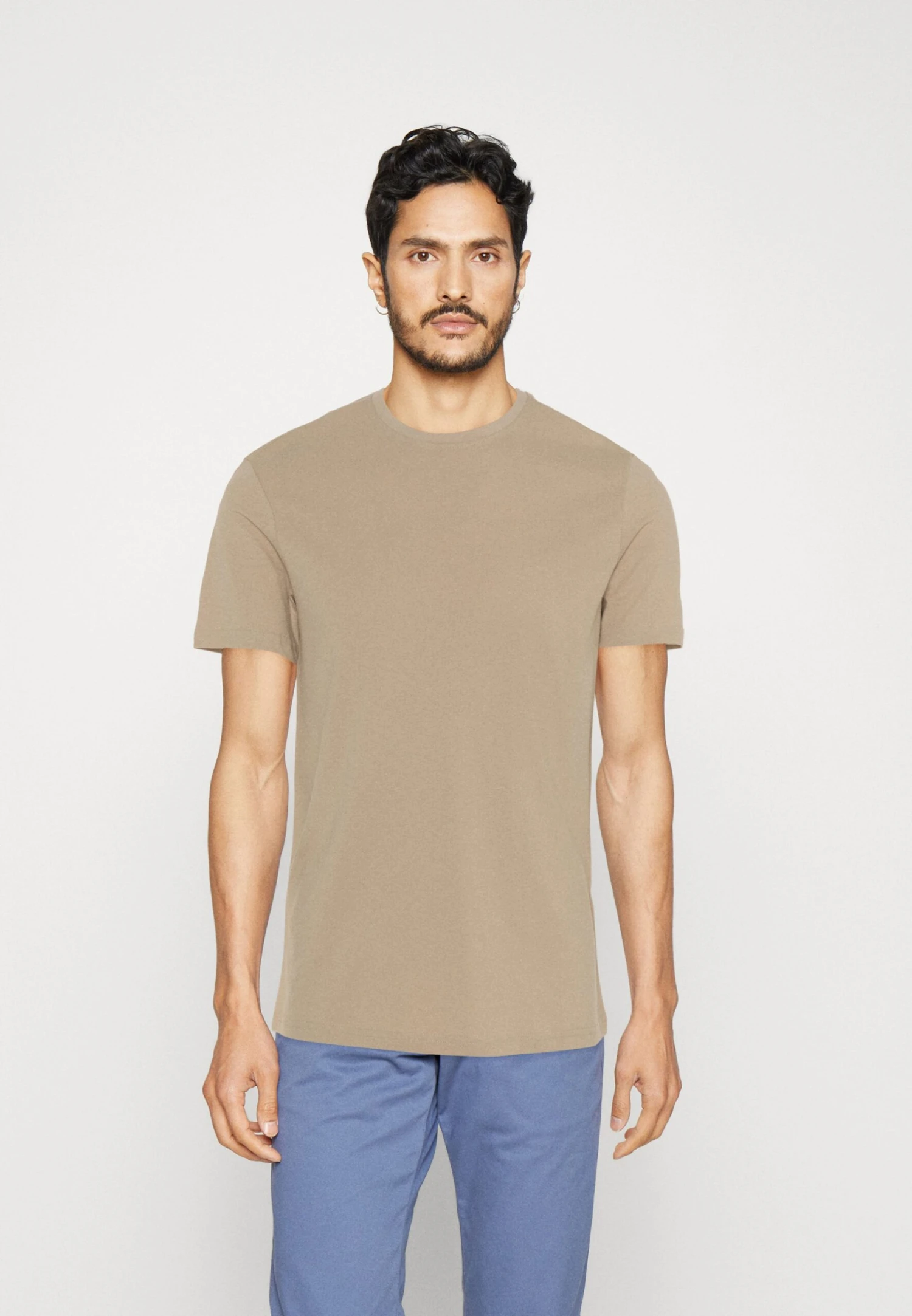 Pier One 5 Pack - T-Shirt Basic - White/Off-White/Lilac 7 Pier One 5 Pack - T-Shirt Basic - White/Off-White/Lilac - Image 7