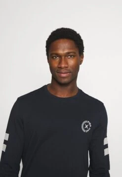 Pier One Longsleeve - Dark Blue -Pier One Algemene Winkel Voor Herenmode 893a551f66584759890338769236c129