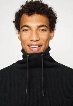 Pier One Structure Block High Collar - Vest - Black -Pier One Algemene Winkel Voor Herenmode 8ae538afff544777a63a44071114fc02