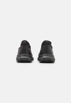 Pier One Sneakers Laag - Black -Pier One Algemene Winkel Voor Herenmode 8c00dac42ca54760bb9e30aa6c287d7d