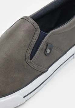 Pier One Unisex - Sneakers Laag - Grey -Pier One Algemene Winkel Voor Herenmode 8f4c3bab60a8427abbcea954eebfdf86