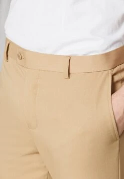 Pier One Broek - Beige -Pier One Algemene Winkel Voor Herenmode 901da9459bae488b8dc6716e4f1a5a75