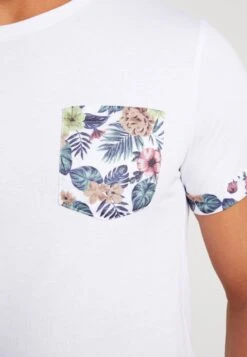 Pier One T-Shirt Print - White 11 Pier One T-Shirt Print - White -Pier One Algemene Winkel Voor Herenmode 9088338f62174ba2891c9dc176f481e4