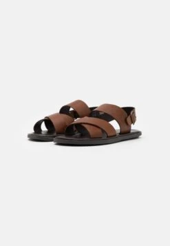 Pier One Unisex - Sandalen - Cognac -Pier One Algemene Winkel Voor Herenmode 93d59b6c78964396a0134fb24776a5f7
