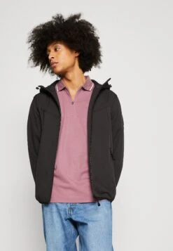 Pier One Regenjas - Black -Pier One Algemene Winkel Voor Herenmode 96a994fc1403480fbcdd56b9d44dcb3f