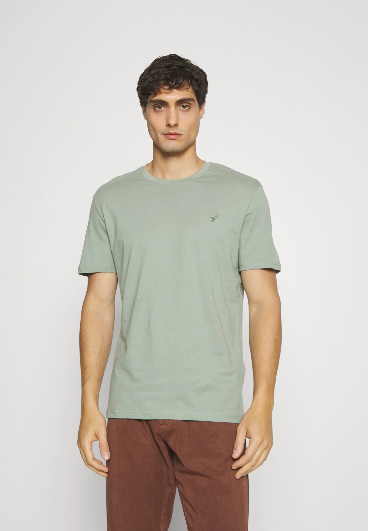 Pier One 3 Pack - T-Shirt Basic - Off-White/Bordeaux/Mint 4 Pier One 3 Pack - T-Shirt Basic - Off-White/Bordeaux/Mint - Image 4