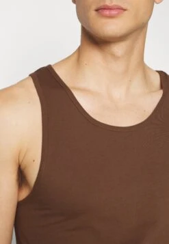 Pier One 3Pck Skin Tone Rib Vest- Hemd - Brown -Pier One Algemene Winkel Voor Herenmode 9f31fc2f68bd4a4785af045b430b1d83