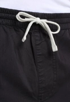 Pier One Shorts - Black -Pier One Algemene Winkel Voor Herenmode 9f67cde4cf9e48939327be4614db0364