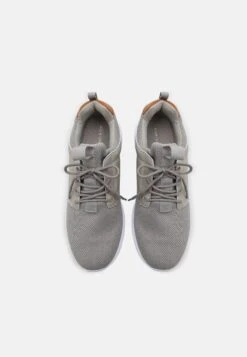 Pier One Sneakers Laag - Light Grey -Pier One Algemene Winkel Voor Herenmode b71dd9058534408f8047bc0ef94b1b38