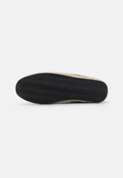 Pier One Espadrilles - Black -Pier One Algemene Winkel Voor Herenmode b9233e76adb544fcb2b923461f13d6c2