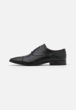 Pier One Leather- Veterschoenen - Black