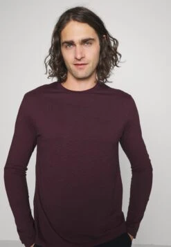 Pier One Pyjama -Dark Blue/Bordeaux 9 Pier One Pyjama -Dark Blue/Bordeaux -Pier One Algemene Winkel Voor Herenmode c54af894dc5e444ebbec14e1eec64139