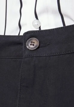 Pier One 2 Pack - Shorts - Black/Olive 21 Pier One 2 Pack - Shorts - Black/Olive -Pier One Algemene Winkel Voor Herenmode c8820f9e55d04242888847594dabac20