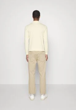 Pier One Slim Fit Jeans - Beige -Pier One Algemene Winkel Voor Herenmode d287d76c881f40d2a01ea01a2777be40